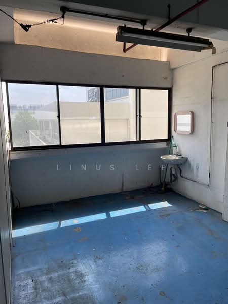 Tong Lee Building, 35 Kallang Pudding Road, 904 sqft, Light Industrial (B1) For Rent, by Linus Lee, 500208256 - Interior - CommercialGuru.com.sg