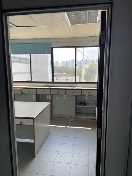 Tong Lee Building, 35 Kallang Pudding Road, 904 sqft, Light Industrial (B1) For Rent, by Linus Lee, 500208256 - Interior - CommercialGuru.com.sg