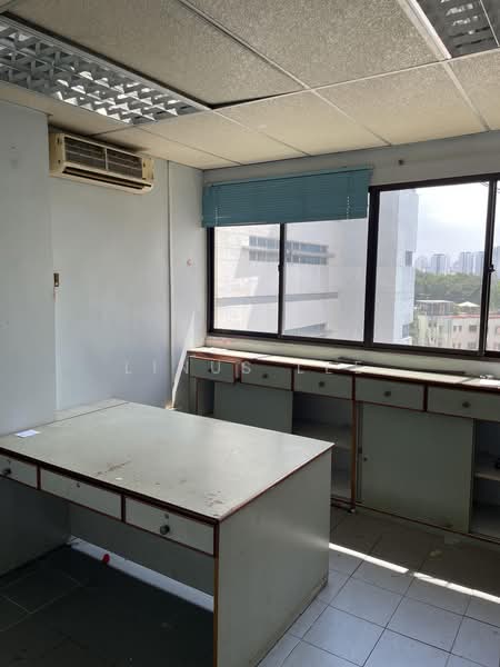 Tong Lee Building, 35 Kallang Pudding Road, 904 sqft, Light Industrial (B1) For Rent, by Linus Lee, 500208256 - Interior - CommercialGuru.com.sg