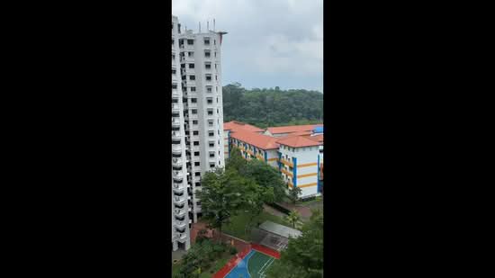 😍❤️CLOSING*** Open Kitchen 5 Room 3 Bed 2 Bath Balcony Huge Yard, , 3 Bedrooms, 1,291 sqft, HDB Flat For Sale, by CD Sung, 500208260 - PropertyGuru.com.sg