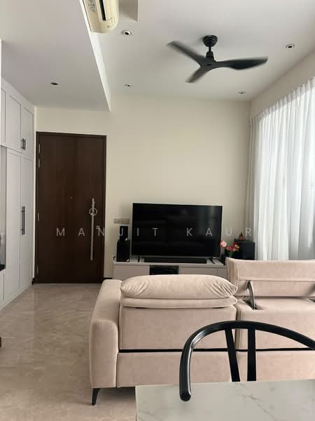 eCO, Bedok South Avenue 3, 2 Bedrooms, 947 sqft, Condominium For Sale, by Manjit Kaur, 500208262 - Living Room - PropertyGuru.com.sg