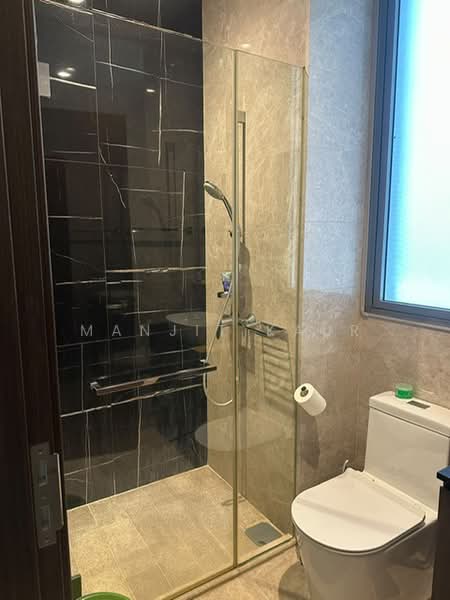 eCO, Bedok South Avenue 3, 2 Bedrooms, 947 sqft, Condominium For Sale, by Manjit Kaur, 500208262 - Bathroom - PropertyGuru.com.sg