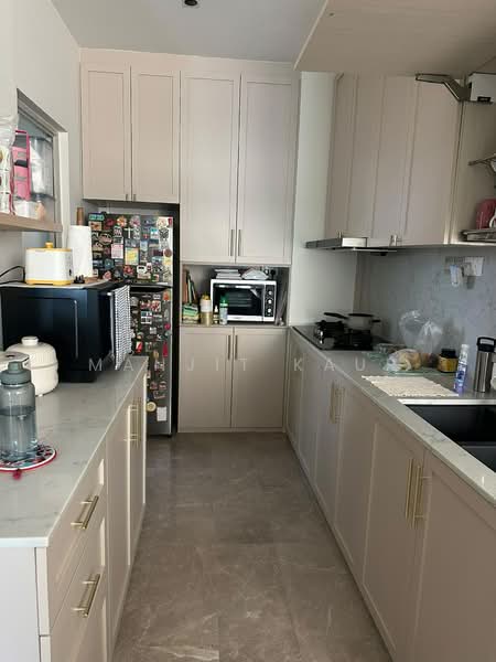 eCO, Bedok South Avenue 3, 2 Bedrooms, 947 sqft, Condominium For Sale, by Manjit Kaur, 500208262 - Kitchen - PropertyGuru.com.sg
