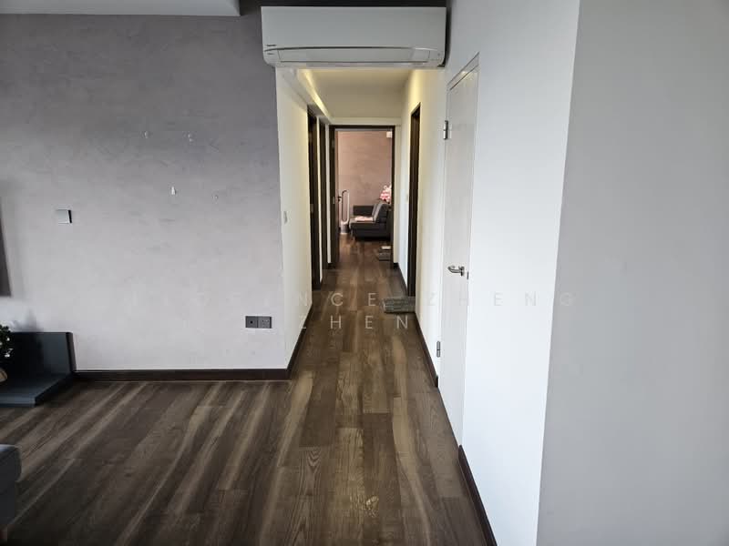 477C Upper Serangoon View, 477C Upper Serangoon View, 3 Bedrooms, 1,238 sqft, HDB Flat For Sale, by Florence Zheng Zhen, 500208266 - Corridor - PropertyGuru.com.sg