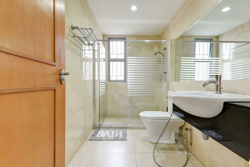The Alcove, 10 Lorong 27 Geylang Singapore, 3 Bedrooms, 1,324 sqft, Condominium For Rent, by Adrian Lim, 500208300 - Bathroom - PropertyGuru.com.sg