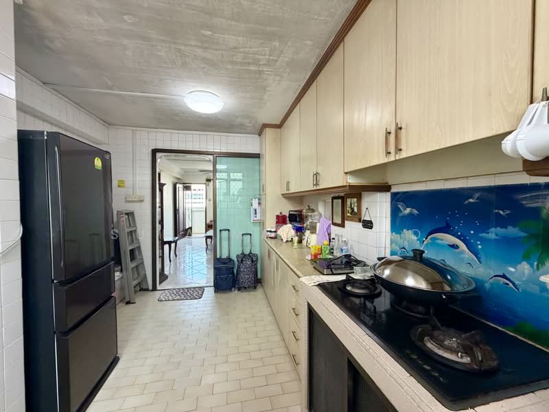506 Bukit Batok Street 52, 506 Bukit Batok Street 52, 2 Bedrooms, 645 sqft, HDB Flat For Sale, by Sulaiman Saad, 500208309 - Kitchen - PropertyGuru.com.sg