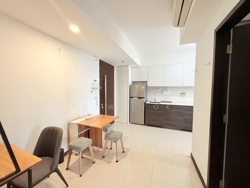 Sims Urban Oasis, 2 Sims Drive, 2 Bedrooms, 624 sqft, Condominium For Rent, by Shawn Fok, 500208324 - Kitchen - PropertyGuru.com.sg