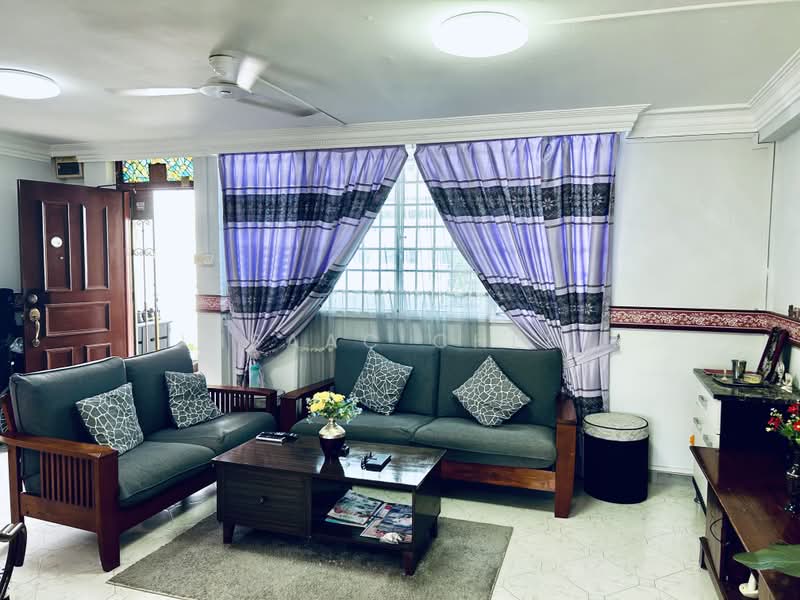 165 Bedok South Road, 165 Bedok South Road, 3 Bedrooms, 904 sqft, HDB Flat For Sale, by Isaac Chee, 500208325 - PropertyGuru.com.sg