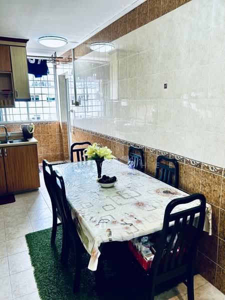 165 Bedok South Road, 165 Bedok South Road, 3 Bedrooms, 904 sqft, HDB Flat For Sale, by Isaac Chee, 500208325 - Kitchen - PropertyGuru.com.sg