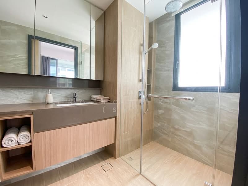 The Jovell, 17 Flora Drive, 4 Bedrooms, 1,270 sqft, Condominium For Sale, by Heng Soon Kiat (SK), 500208326 - Bathroom - PropertyGuru.com.sg
