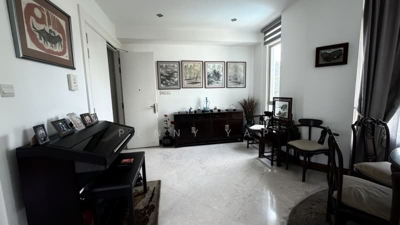 Balmoral 8, 8 Balmoral Road, 3 Bedrooms, 1,841 sqft, Condominium For Sale, by Penny Yap, 500208332 - Living Room - PropertyGuru.com.sg