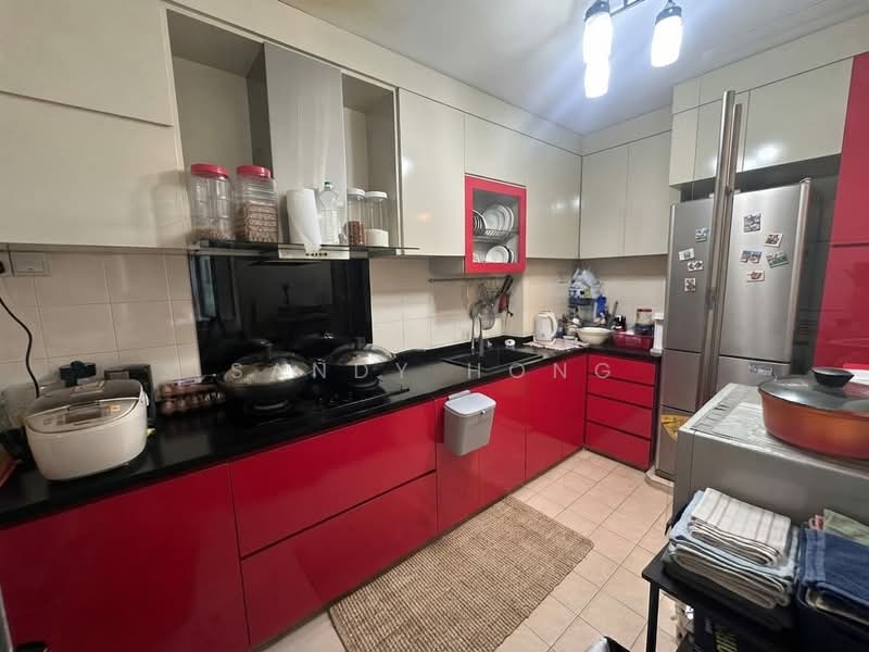 675A Jurong West Street 64, 675A Jurong West Street 64, 3 Bedrooms, 1,184 sqft, HDB Flat For Sale, by Sandy Hong, 500208338 - Kitchen - PropertyGuru.com.sg