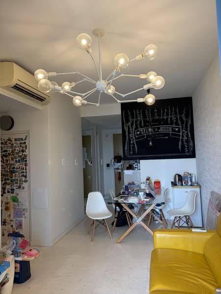 Skies Miltonia, 3 Miltonia Close, 3 Bedrooms, 969 sqft, Condominium For Sale, by Kelvin Lim, 500208339 - Living Room - PropertyGuru.com.sg