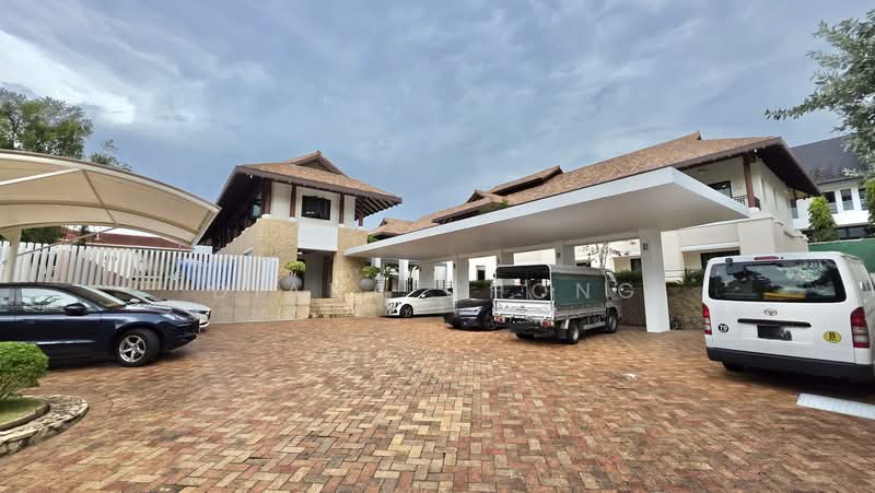 Grand Renovated 9 Bedroom GCB at Brizay Park, Brizay Park, Old Holland Road, Garlick Avenue, Greenleaf, Ming Teck Park, Ewart Park, 9 Bedrooms, 11,840 sqft, Good Class Bungalow For Rent, by Diana Chong, 500208347 - Exterior - PropertyGuru.com.sg