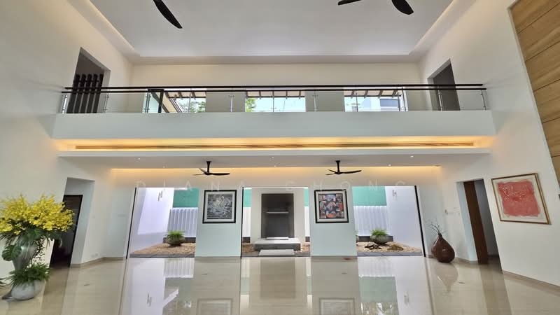 Grand Renovated 9 Bedroom GCB at Brizay Park, Brizay Park, Old Holland Road, Garlick Avenue, Greenleaf, Ming Teck Park, Ewart Park, 9 Bedrooms, 11,840 sqft, Good Class Bungalow For Rent, by Diana Chong, 500208347 - Entrance - PropertyGuru.com.sg
