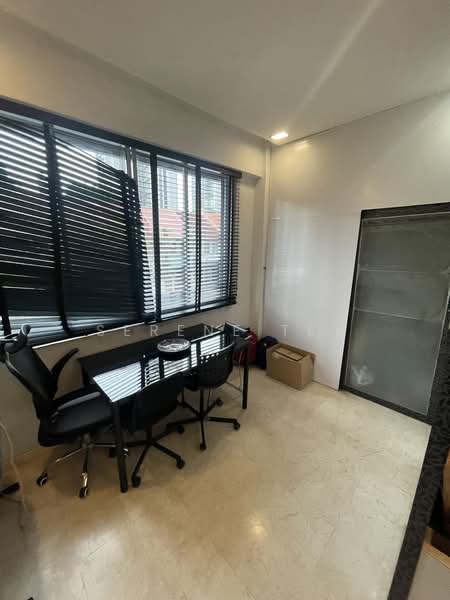Hoot Kiam Mansion, 25 Hoot Kiam Road, 4 Bedrooms, 1,464 sqft, Walk-up Apartment For Rent, by Serene Tey, 500208357 - Study - PropertyGuru.com.sg
