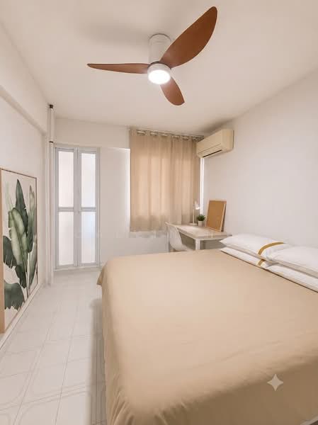 133 Bukit Batok West Avenue 6, 133 Bukit Batok West Avenue 6, 2 Bedrooms, 732 sqft, HDB Flat For Sale, by Calvin Ng, 500208358 - Bedroom - PropertyGuru.com.sg