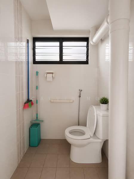 133 Bukit Batok West Avenue 6, 133 Bukit Batok West Avenue 6, 2 Bedrooms, 732 sqft, HDB Flat For Sale, by Calvin Ng, 500208358 - Bathroom - PropertyGuru.com.sg