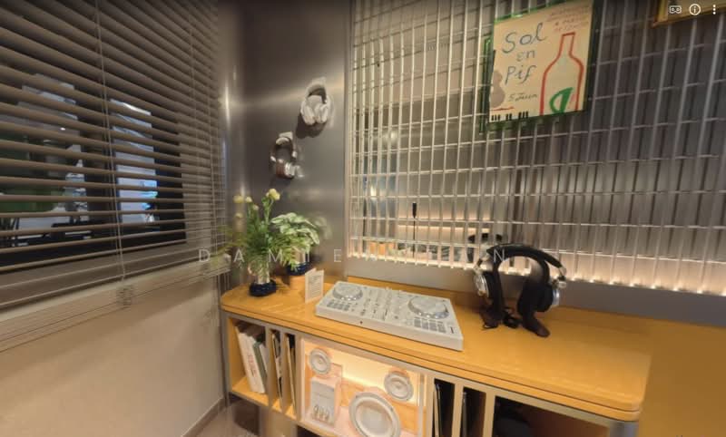 Pinery Residences, Tampines Street 94, 2 Bedrooms, 760 sqft, Condominium For Sale, by Damien Tan, 500208366 - Interior - PropertyGuru.com.sg