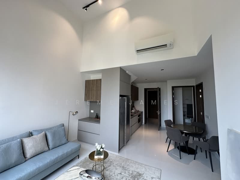 Parksuites, 26 Holland Grove Road, 3 Bedrooms, 1,421 sqft, Condominium For Sale, by Jereme James, 500208368 - Living Room - PropertyGuru.com.sg