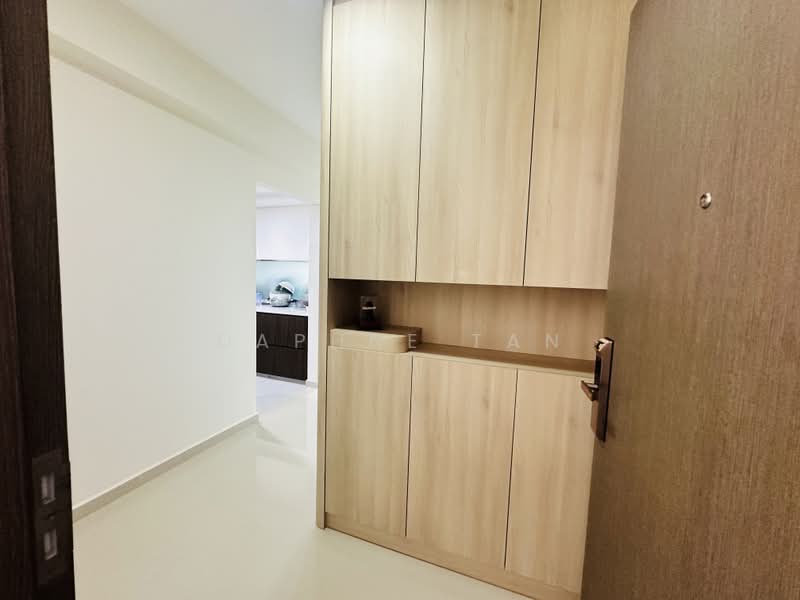 Treasure at Tampines, 37 Tampines Lane, 3 Bedrooms, 1,087 sqft, Condominium For Sale, by Daphne Tan, 500208374 - Entrance - PropertyGuru.com.sg