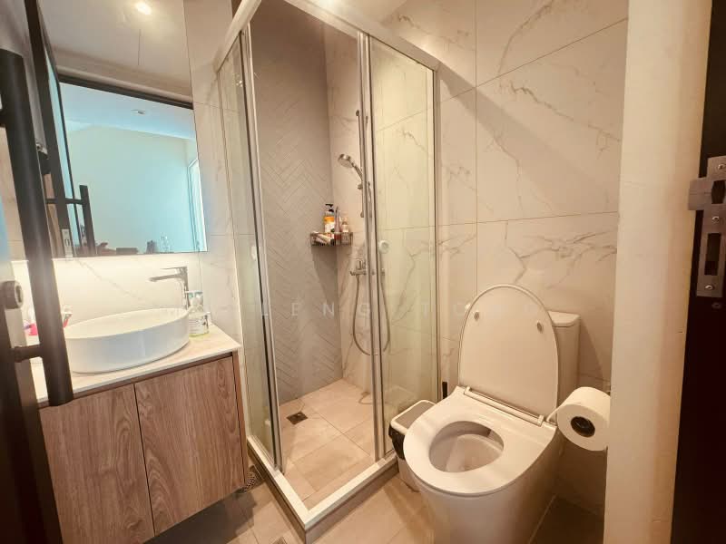 Cabana, 241 Sunrise Terrace, 4 Bedrooms, 3,068 sqft, Cluster House For Rent, by Meileng Tong, 500208380 - Bathroom - PropertyGuru.com.sg