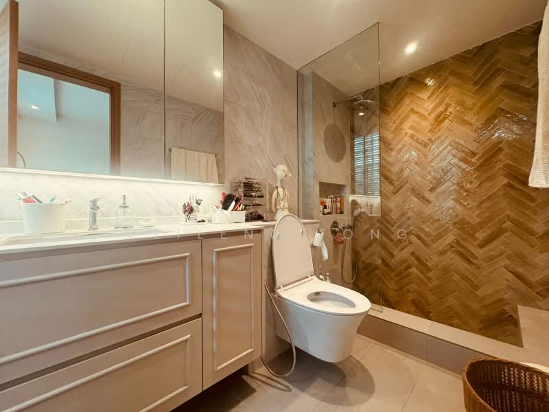 Cabana, 241 Sunrise Terrace, 4 Bedrooms, 3,068 sqft, Cluster House For Rent, by Meileng Tong, 500208380 - Bathroom - PropertyGuru.com.sg