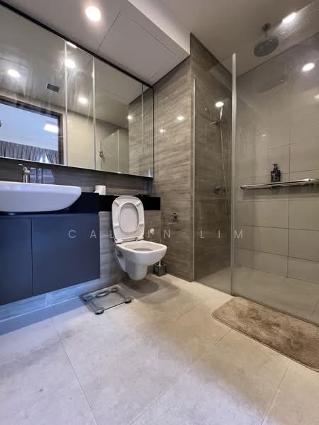 Park Place Residences, 8 Paya Lebar Road, 2 Bedrooms, 667 sqft, Condominium For Sale, by Calvin Lim, 500208385 - Bathroom - PropertyGuru.com.sg