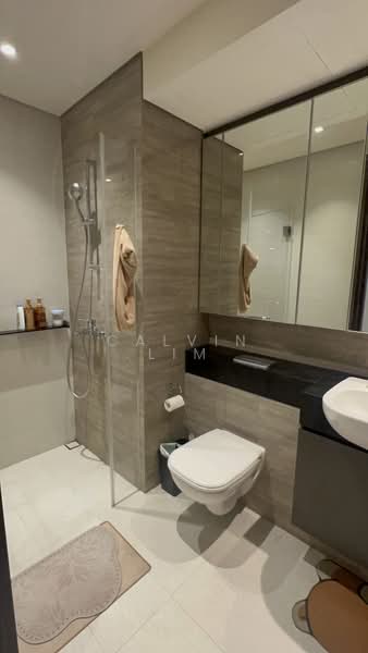 Park Place Residences, 8 Paya Lebar Road, 2 Bedrooms, 667 sqft, Condominium For Sale, by Calvin Lim, 500208385 - Bathroom - PropertyGuru.com.sg