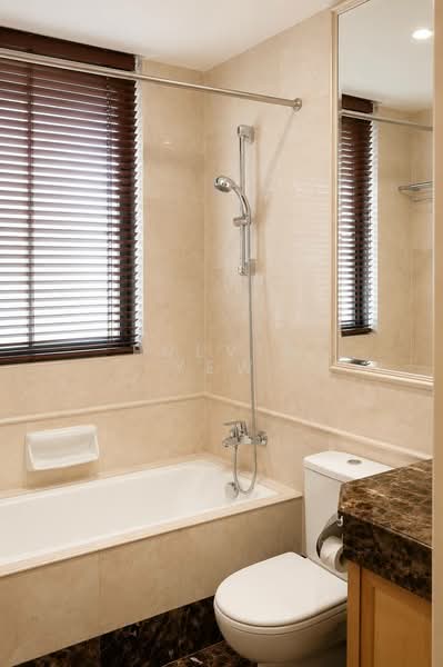 Thomson 800, 798 Thomson Road, 3 Bedrooms, 1,399 sqft, Condominium For Rent, by Fulvia Yew, 500208398 - Bathroom - PropertyGuru.com.sg