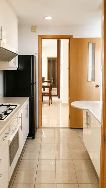 Thomson 800, 798 Thomson Road, 3 Bedrooms, 1,399 sqft, Condominium For Rent, by Fulvia Yew, 500208398 - Kitchen - PropertyGuru.com.sg