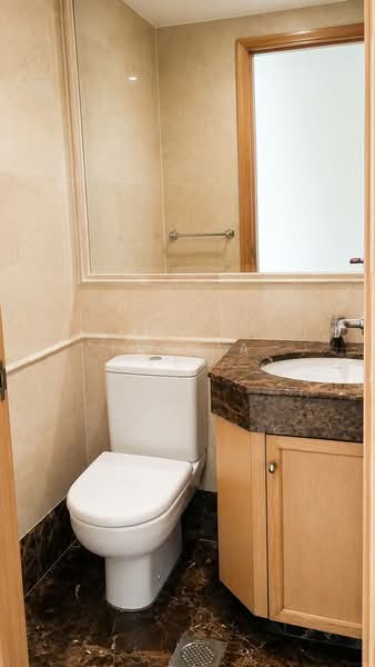 Thomson 800, 798 Thomson Road, 3 Bedrooms, 1,399 sqft, Condominium For Rent, by Fulvia Yew, 500208398 - Bathroom - PropertyGuru.com.sg