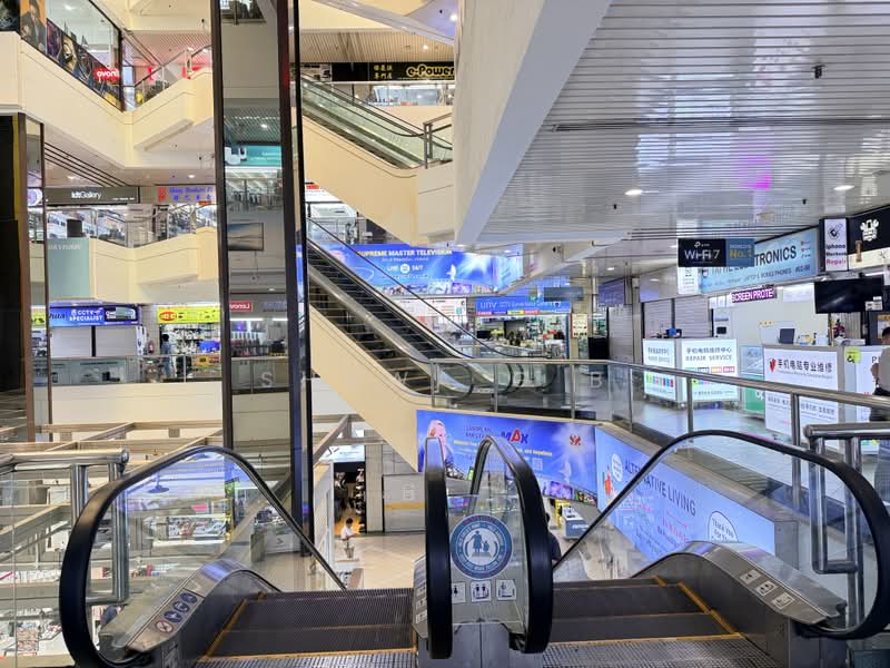 Sim Lim Square, 1 Rochor Canal Road, 409 sqft, Other Retail For Sale, by Shawa G B, 500208399 - Interior - CommercialGuru.com.sg