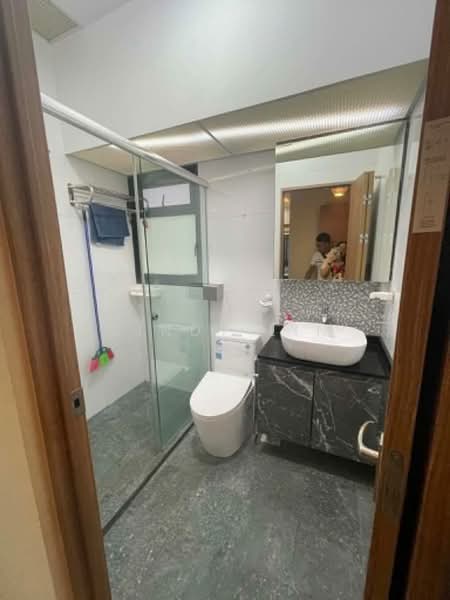 118A Alkaff Crescent, 118A Alkaff Crescent, 3 Bedrooms, 990 sqft, HDB Flat For Rent, by Sindy Lin, 500208401 - Bathroom - PropertyGuru.com.sg