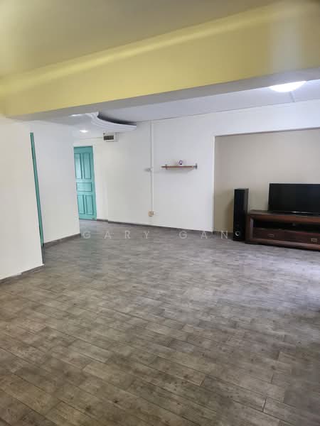 Blk 106 Rivervale Walk, Rivervale walk, 3 Bedrooms, 1,290 sqft, HDB Flat For Sale, by Gary Gan, 500208405 - Living Room - PropertyGuru.com.sg