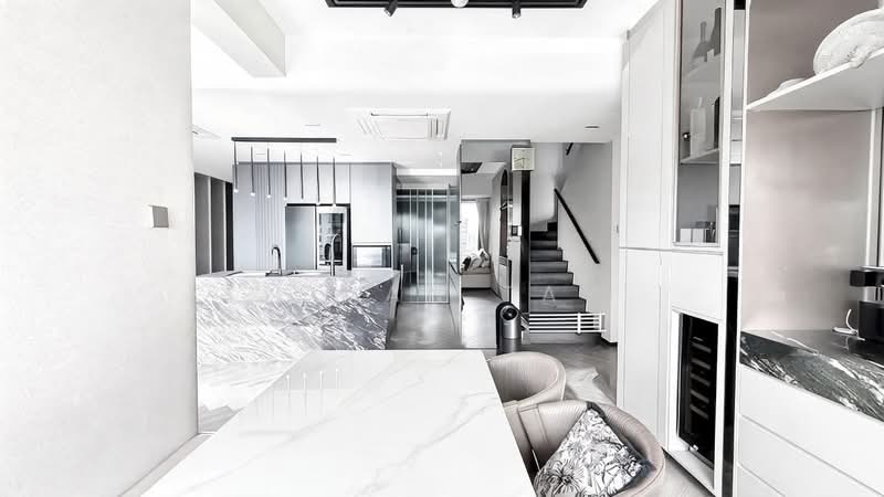 Miro, 1 Lincoln Road, 3 Bedrooms, 1,950 sqft, Condominium For Sale, by Jovan Tay, 500208409 - Kitchen - PropertyGuru.com.sg