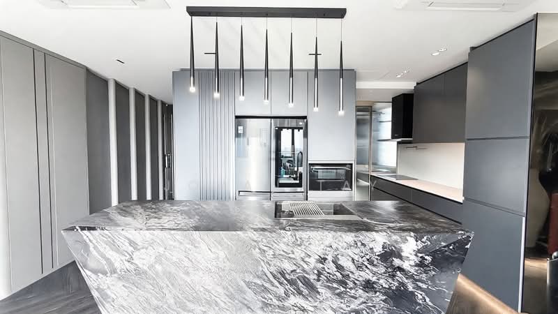 Miro, 1 Lincoln Road, 3 Bedrooms, 1,950 sqft, Condominium For Sale, by Jovan Tay, 500208409 - Kitchen - PropertyGuru.com.sg
