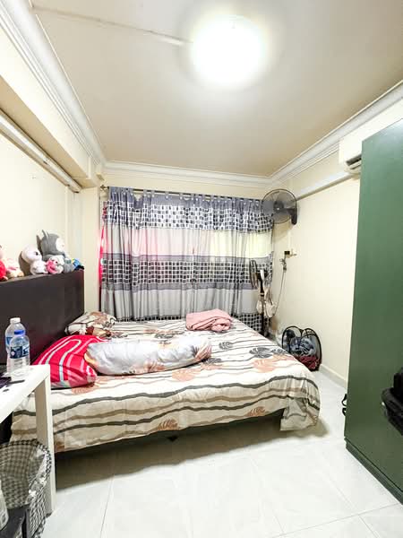706 Pasir Ris Drive 10, 706 Pasir Ris Drive 10, 3 Bedrooms, 1,334 sqft, HDB Flat For Sale, by Multazam Shah, 500208410 - Bedroom - PropertyGuru.com.sg