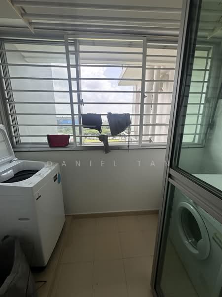672D Edgefield Plains, 672D Edgefield Plains, Room Rental, 110 sqft, HDB Flat For Rent, by Daniel Tan, 500208413 - Balcony - PropertyGuru.com.sg