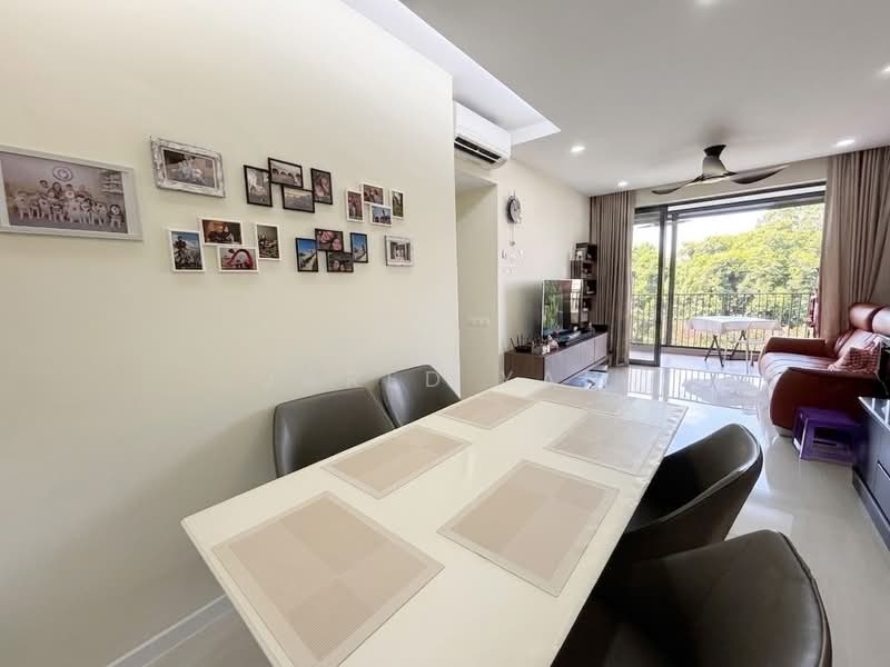 Treasure at Tampines, 37 Tampines Lane, 3 Bedrooms, 1,087 sqft, Condominium For Sale, by Jared Yan, 500208425 - Dining Room - PropertyGuru.com.sg