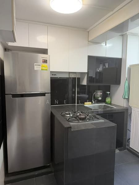 45 Telok Blangah Drive, 45 Telok Blangah Drive, 3 Bedrooms, 600 sqft, HDB Flat For Rent, by Jane Lee, 500208428 - Kitchen - PropertyGuru.com.sg