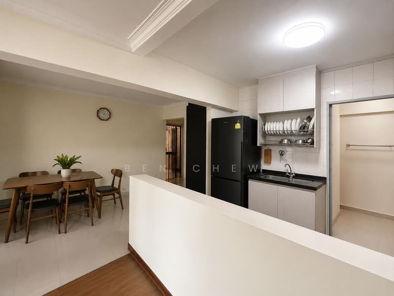 684A Jurong West Street 64, 684A Jurong West Street 64, 3 Bedrooms, 1,012 sqft, HDB Flat For Sale, by Ben Chew, 500208430 - Kitchen - PropertyGuru.com.sg