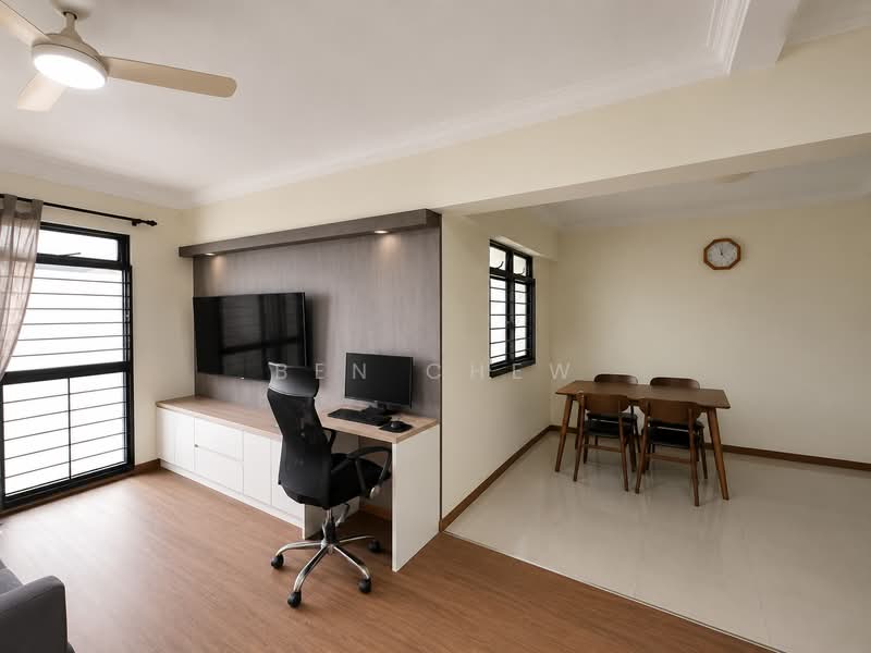 684A Jurong West Street 64, 684A Jurong West Street 64, 3 Bedrooms, 1,012 sqft, HDB Flat For Sale, by Ben Chew, 500208430 - Living Room - PropertyGuru.com.sg