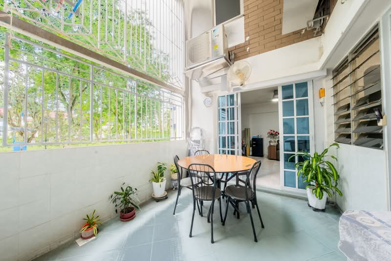 549 Pasir Ris Street 51, 549 Pasir Ris Street 51, 4 Bedrooms, 1,657 sqft, HDB Flat For Sale, by Kai Mun, 500208432 - Balcony - PropertyGuru.com.sg