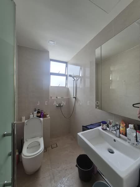 Kim Sia Court, 1 Jalan Jintan, Room Rental, 200 sqft, Apartment For Rent, by Jean Neo, 500208439 - Shared Bathroom - PropertyGuru.com.sg