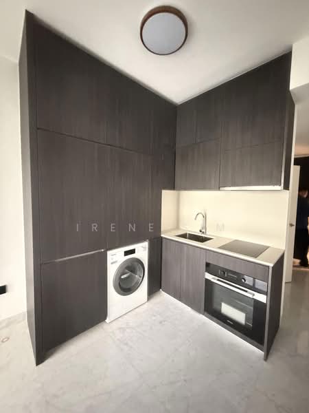 Sophia Regency, 105 Sophia Road, 1 Bedroom, 570 sqft, Condominium For Rent, by Irene Sim, 500208440 - Kitchen - PropertyGuru.com.sg