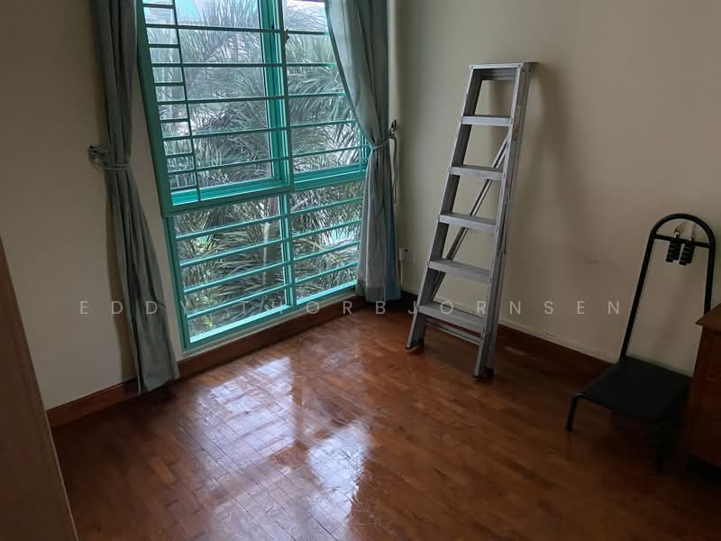 Hazel Park Condo, 21 Hazel Park Condo, 3 Bedrooms, 1,335 sqft, Condominium For Rent, by Eddy Thorbjornsen, 500208445 - Interior - PropertyGuru.com.sg