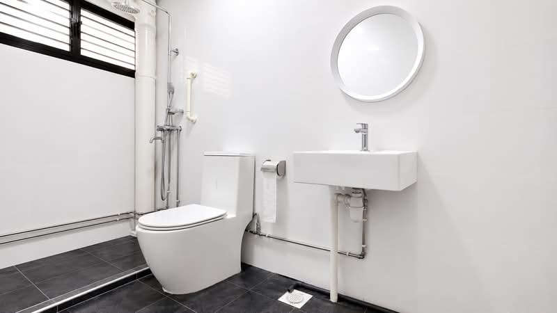 836 Yishun Street 81, 836 Yishun Street 81, 4 Bedrooms, 1,572 sqft, HDB Flat For Sale, by Keith Ong, 500208453 - Bathroom - PropertyGuru.com.sg