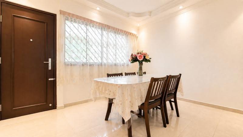 836 Yishun Street 81, 836 Yishun Street 81, Sembawang / Yishun, 4 Bedrooms, 1,572 sqft, HDB Flat For Sale, by Keith Ong, 500208453 - Dining Room - PropertyGuru.com.sg