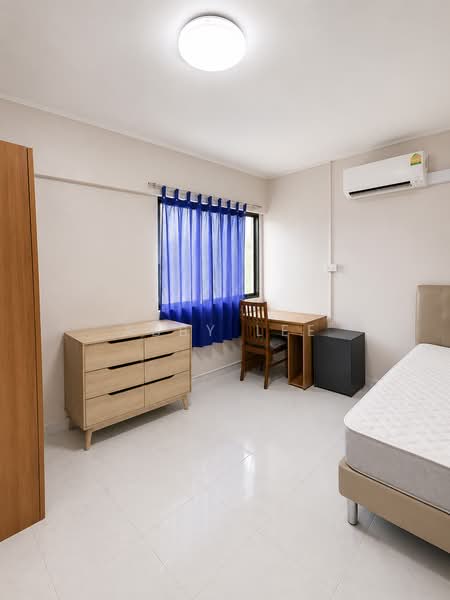 230 Ang Mo Kio Avenue 3, 230 Ang Mo Kio Avenue 3, Room Rental, 100 sqft, HDB Flat For Rent, by Abby Lee, 500208454 - Bedroom - PropertyGuru.com.sg